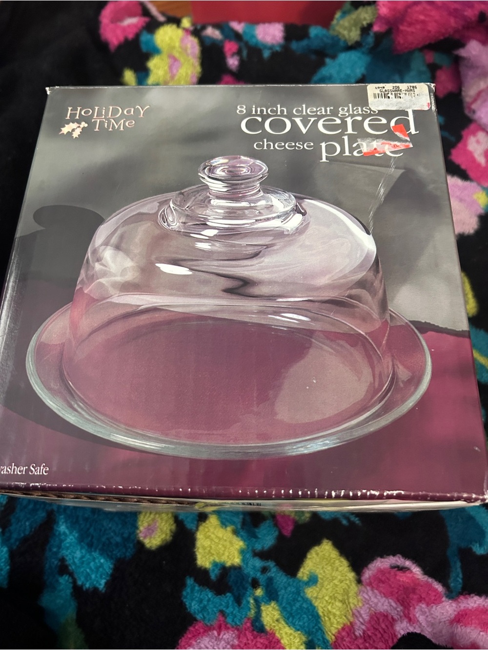 Covered pie plate